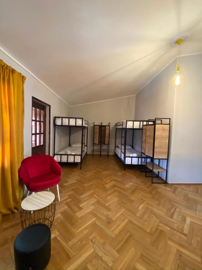 Apartamento Red Door Tiflis Exterior foto