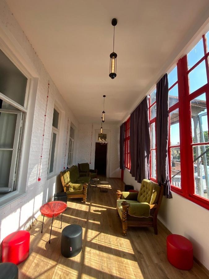 Apartamento Red Door Tiflis Exterior foto