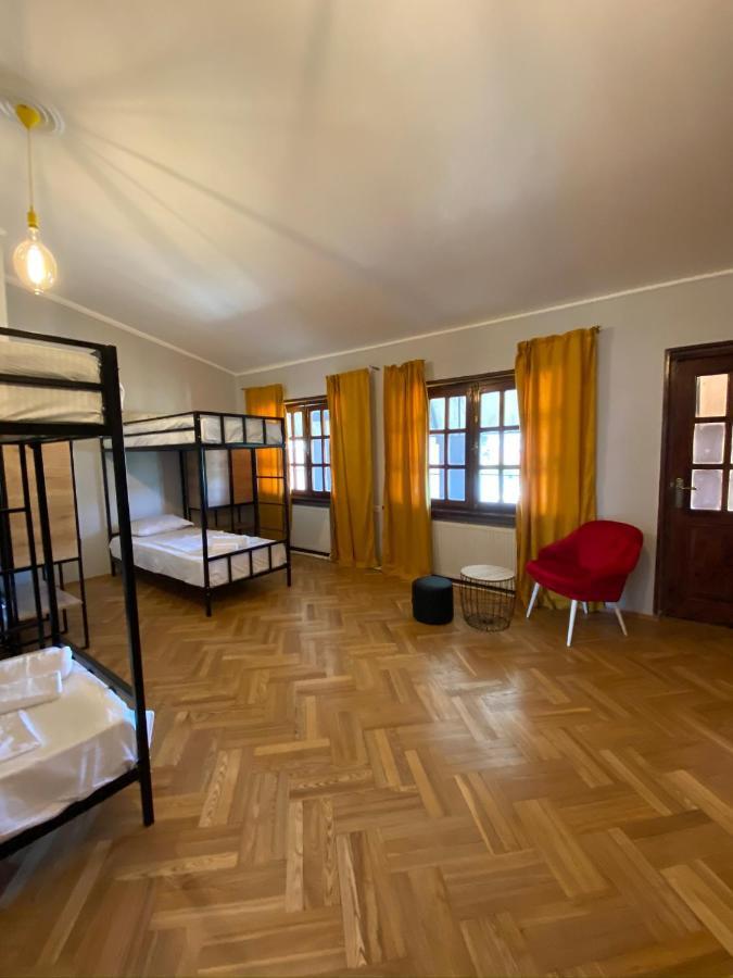 Apartamento Red Door Tiflis Exterior foto