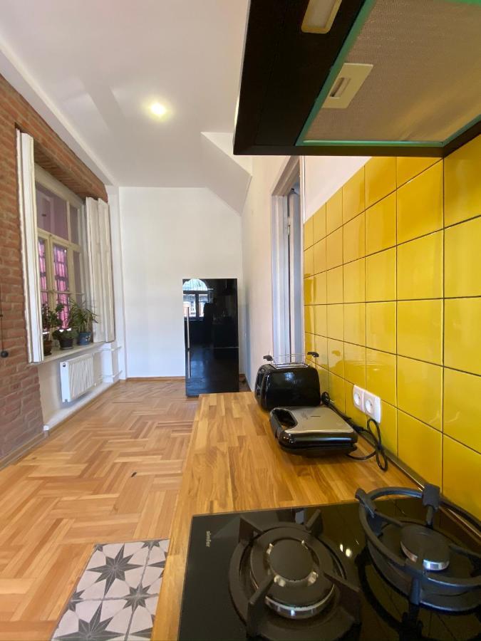 Apartamento Red Door Tiflis Exterior foto